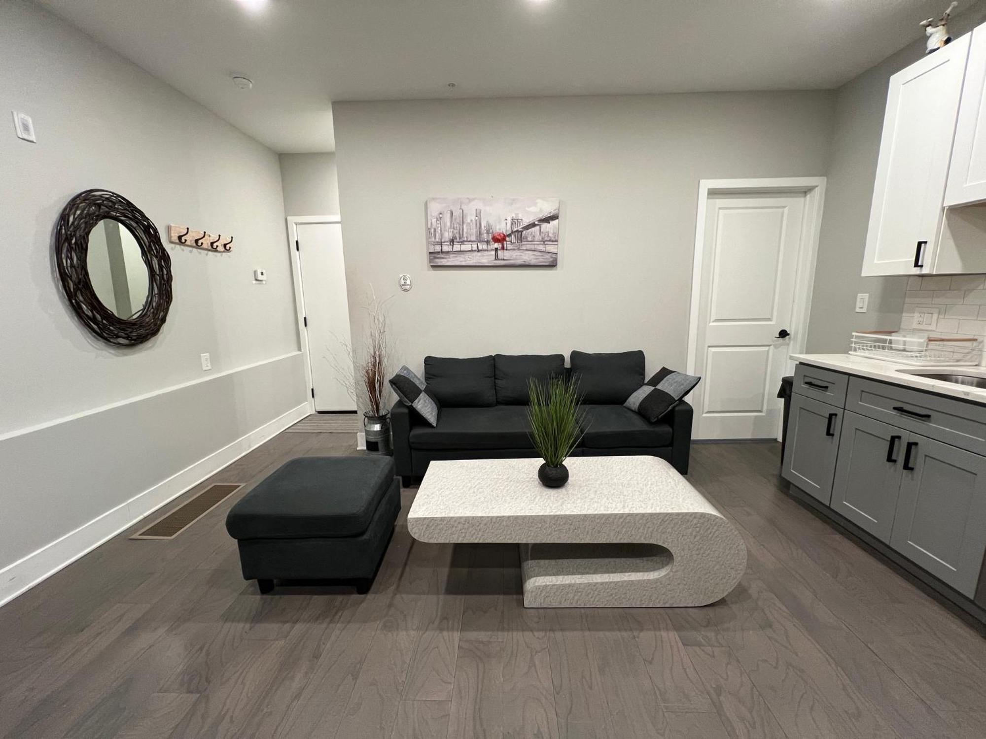 Charming 3Br 2Ba With Private Patio Leilighet Philadelphia Eksteriør bilde