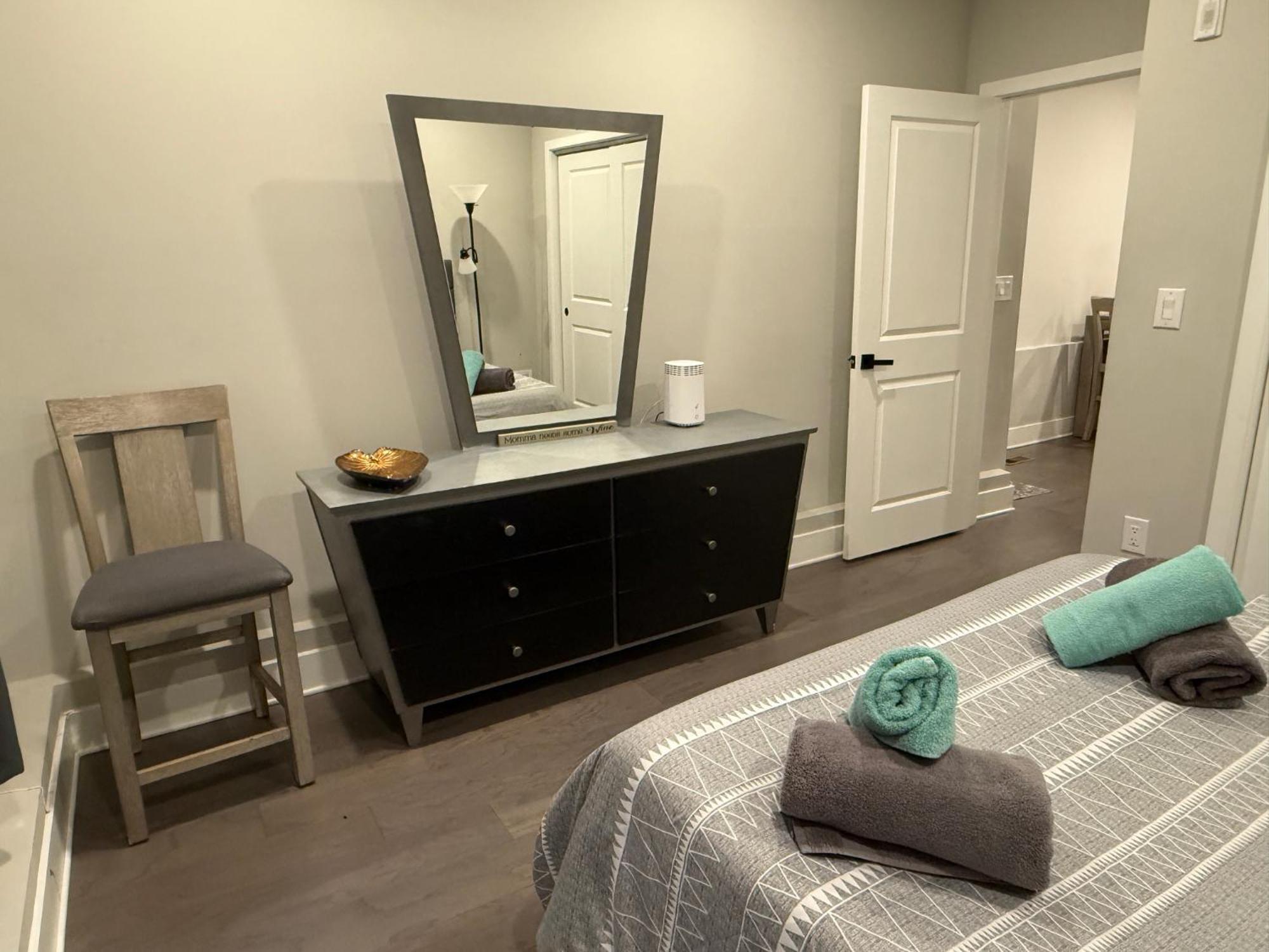 Charming 3Br 2Ba With Private Patio Leilighet Philadelphia Eksteriør bilde
